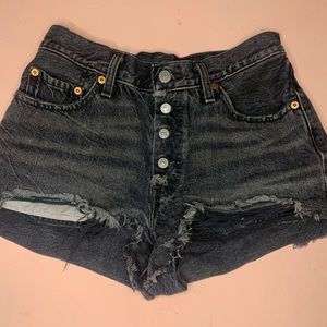 Button fly Levi’s Shorts 501